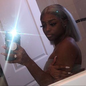 Meet your Posher, Shea